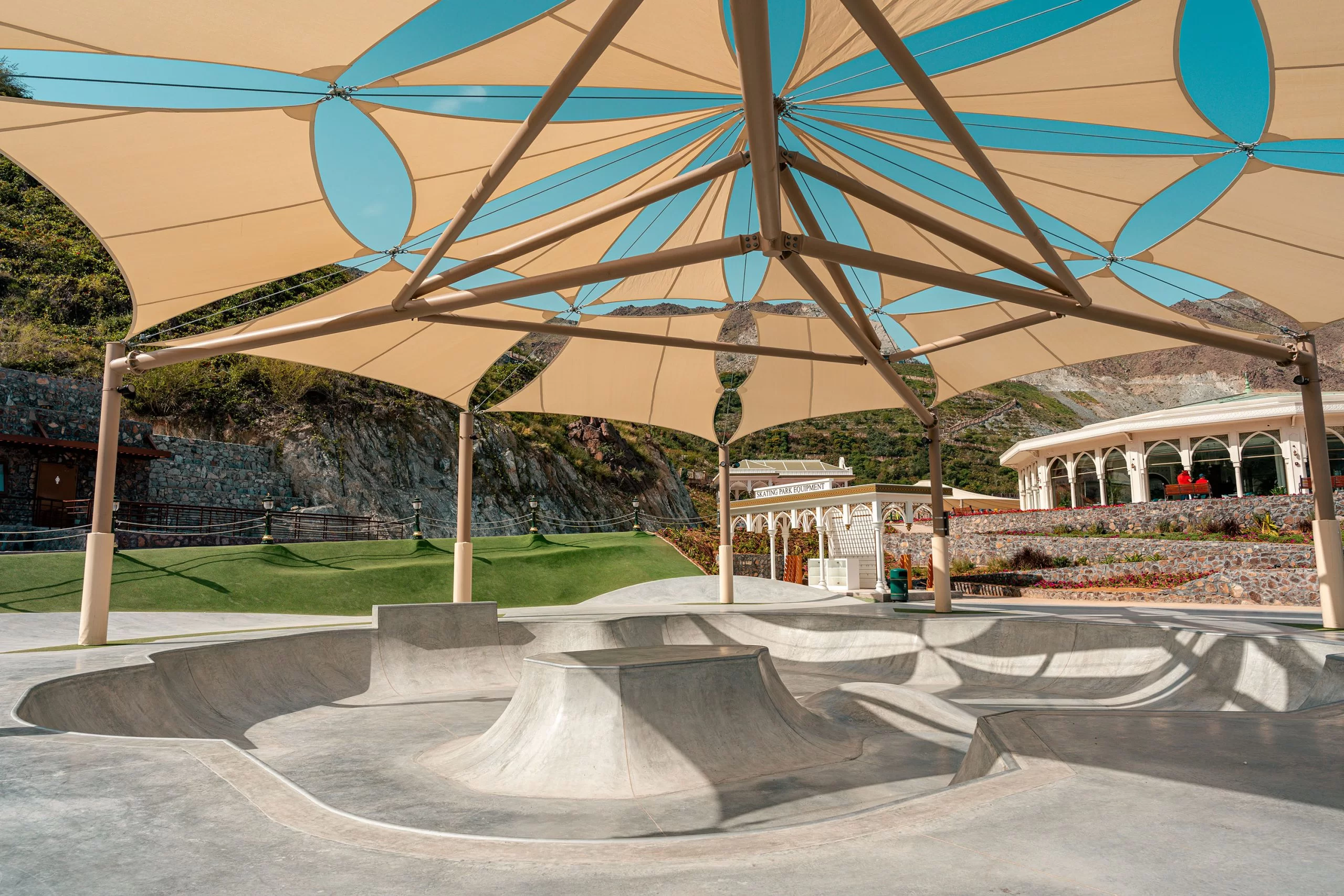 Hanging-Gardens-Skate-3-1-scaled.jpg